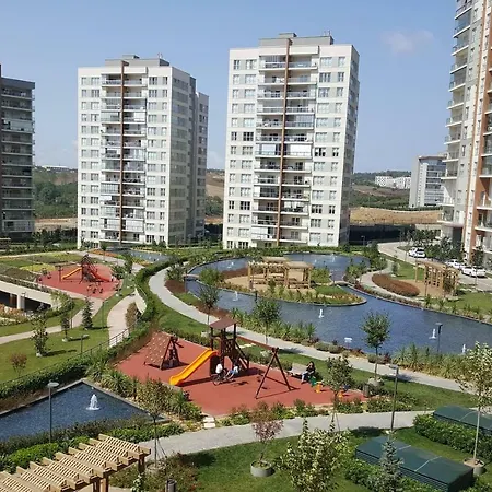 3+1 Luxury Flat With A Lake View In A Private Compound Apartment Istanbul
